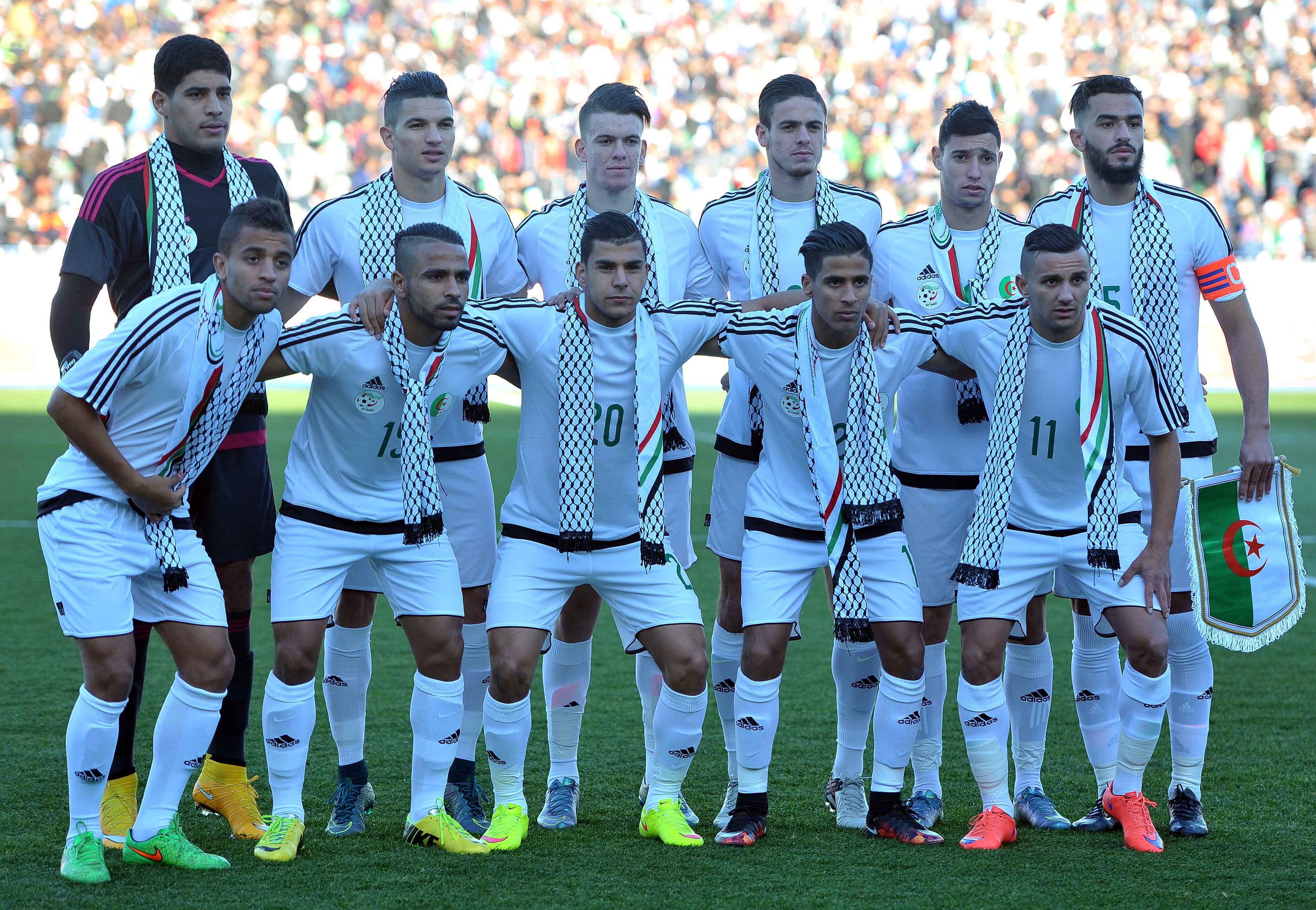 La sélection olympique algérienne de football. New Press