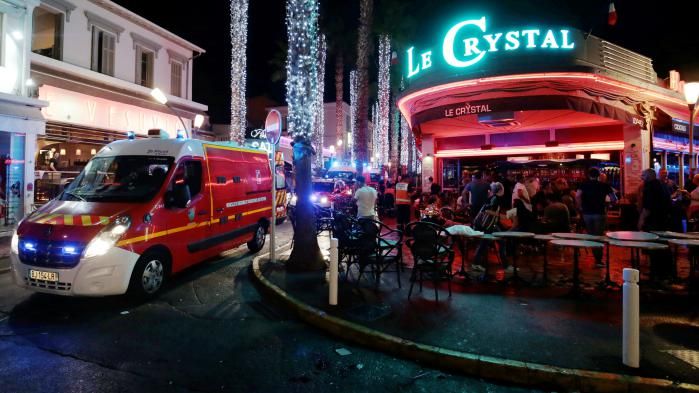 La peur d'un attentat a semé la panique dans ce quartier de nuit. D. R.