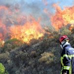 «Le feu part de partout, c’est incontrôlable», constatait un policier. D. R.