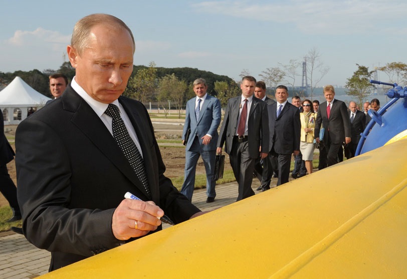 Poutine inaugurant un pipeline de Gazprom. D. R.