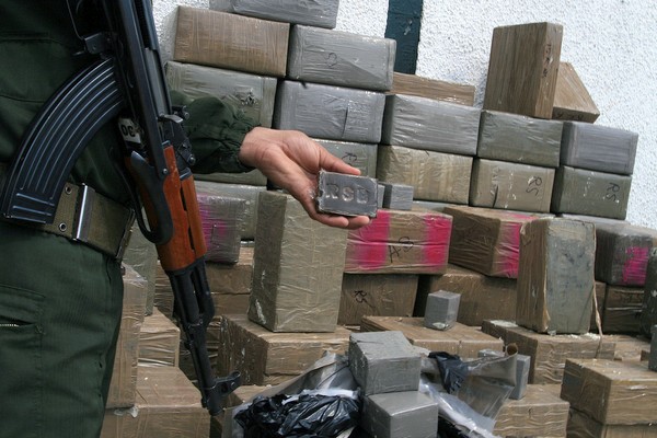 Une grosse quantité de drogue saisie par les gardes-frontières algériens à la frontière ouest. New Press