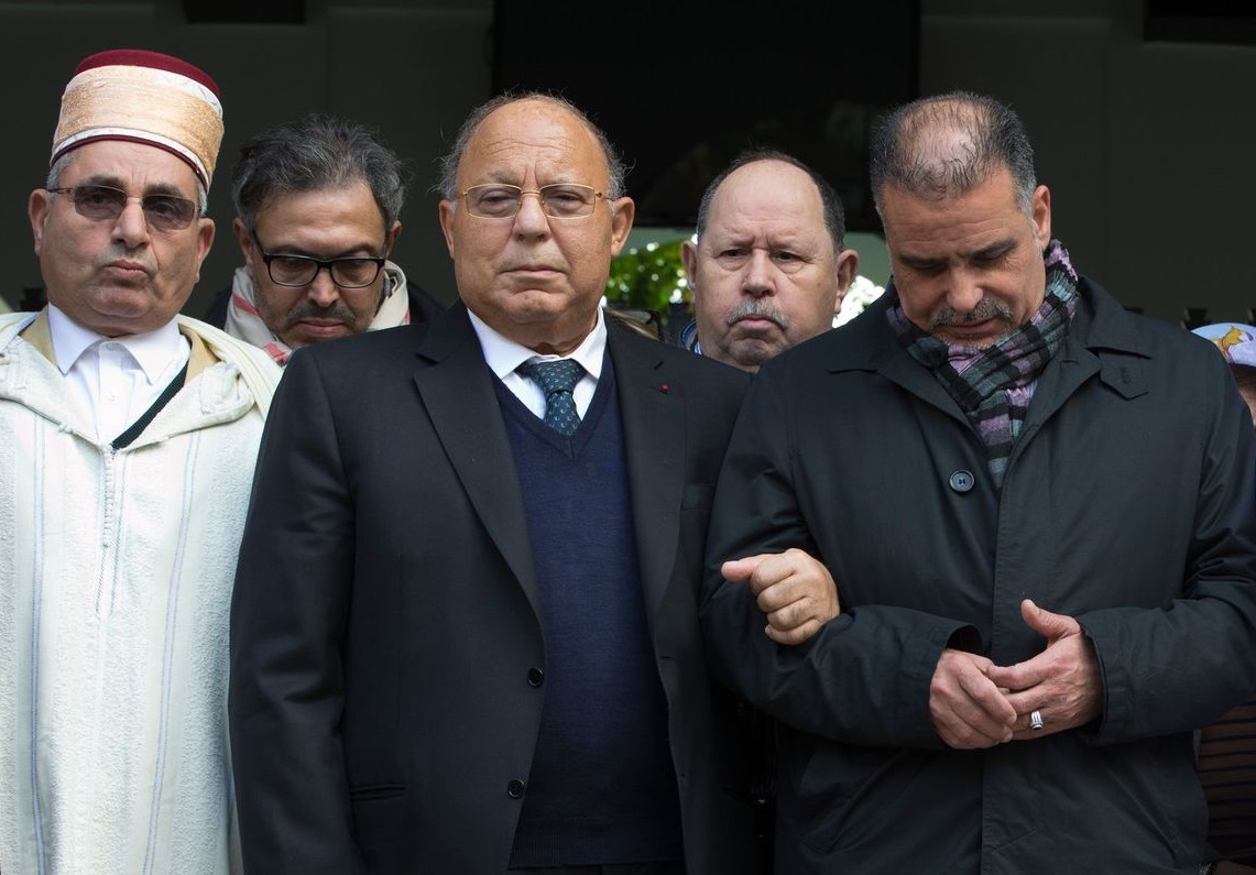 Pour Dalil Boubakeur (au centre), Malek Chebel était très proche de la Mosquée de Paris. D. R.