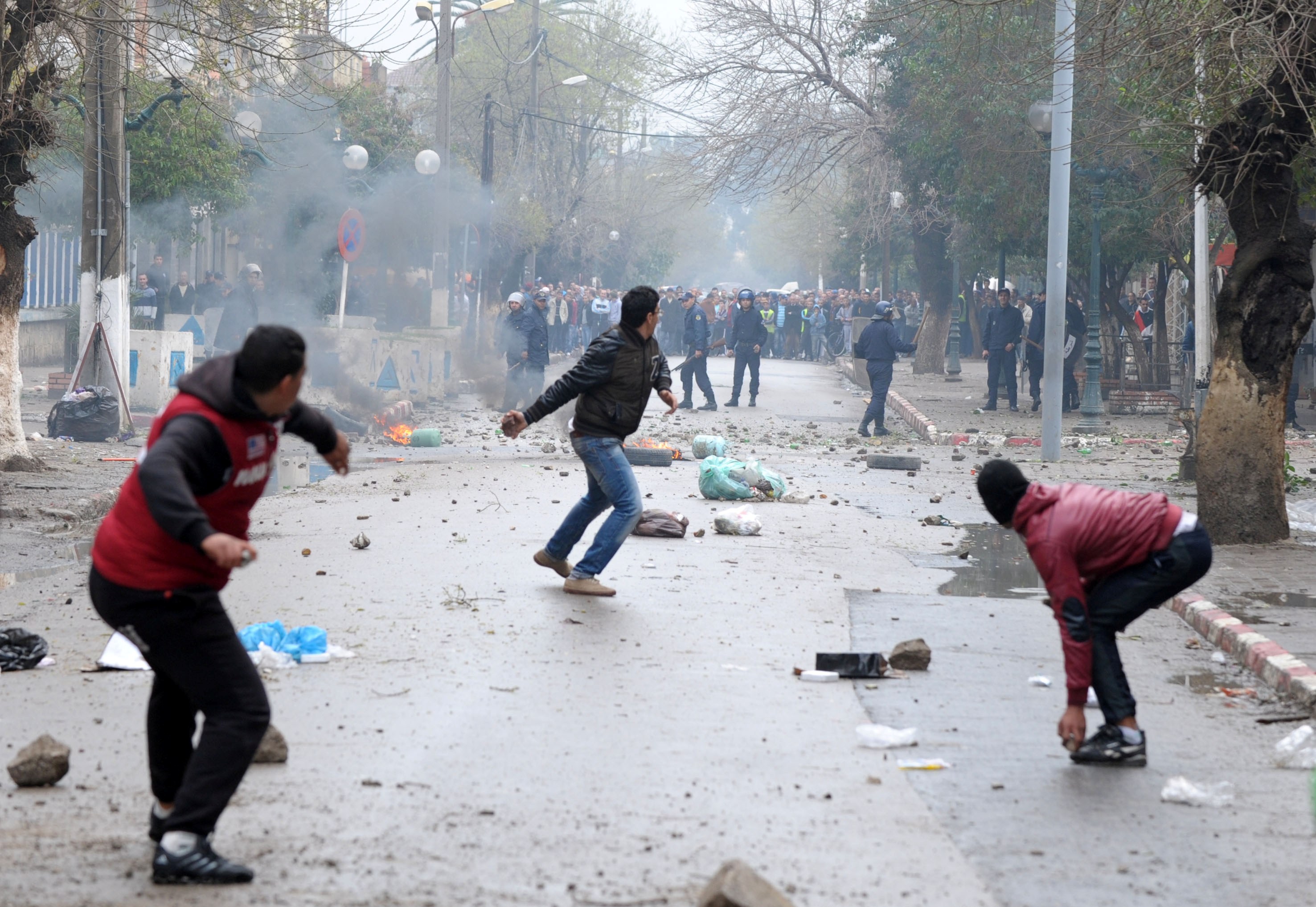 protestations violentes pour le gaz à sétif algérie patriotique