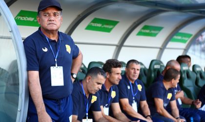 L’entraîneur Bouzidi annonce son départ puis se rétracte : que se passe-t-il au MO Béjaïa ?