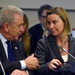 Dimitris Avramopoulos commissaire européen chargé de la Migration, avec Federica Mogherini. D. R.