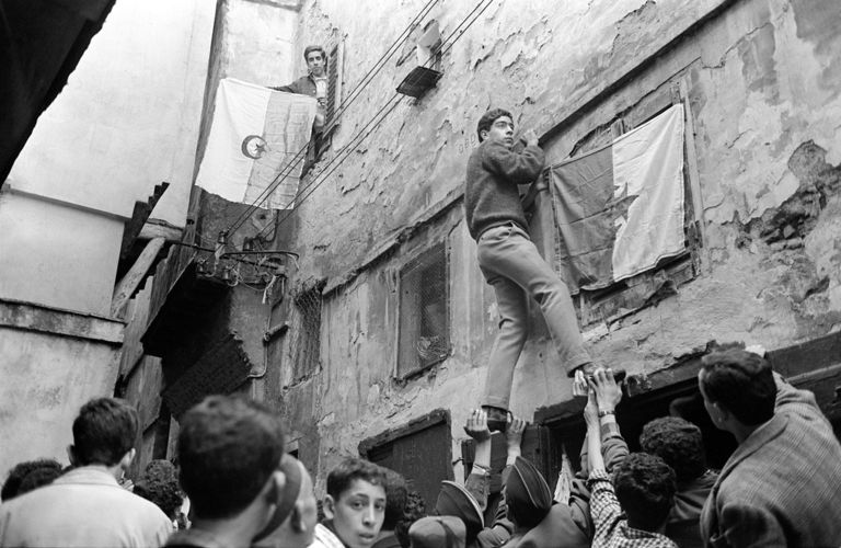 L’Algérie indépendante s’est retrouvée prise au piège d’un mélodrame bien travaillé. D. R.