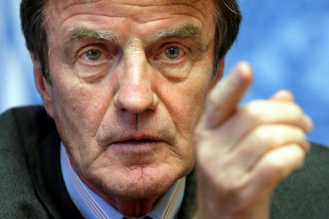 Pour Bernard Kouchner, la responsabilité est partagée entre la France et l’Algérie. D. R.