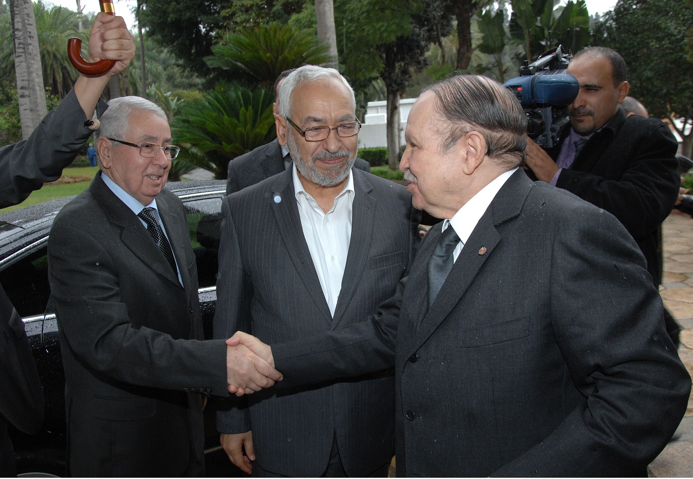 Rached Ghannouchi est reçu comme un chef d'Etat par les autorités algériennes. New Press