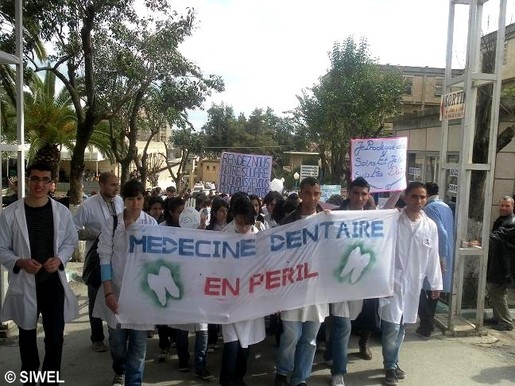 Les chirurgiens dentistes de l'UMMTO sont en grève depuis novembre 2016. D. R.