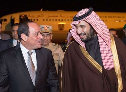 Abdel Fattah Al-Sissi recevant le prince héritier saoudien. D. R.