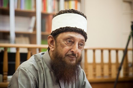Cheikh Imran Hosein. D. R.