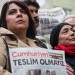 Manifestation de soutien aux journalistes de Cumhuriyet. D. R.