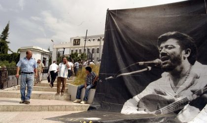 Une statue de Matoub Lounès suscite la polémique à Béjaïa