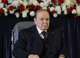 Bouteflika : «La liberté de la presse n’est restreinte par aucune forme de censure préalable»