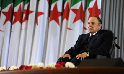 Bouteflika a procédé dimanche à un mouvement dans le corps des secrétaires généraux de wilaya