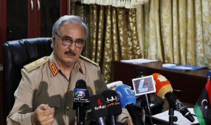 Selon Maghreb Intelligence : l’Algérie ménage le général Haftar