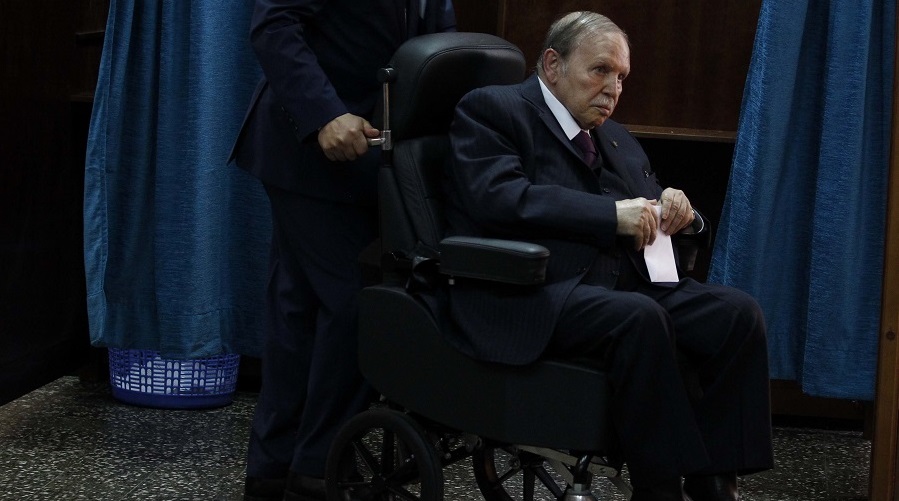 Bouteflika, Constitution, article 102, empêchement