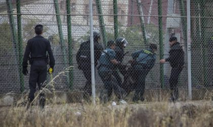 Des migrants algériens arrêtés par la police espagnole à Ceuta