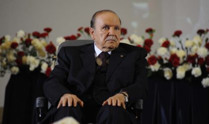 Bouteflika appelle à dépasser les clivages politiques pour faire face à la crise