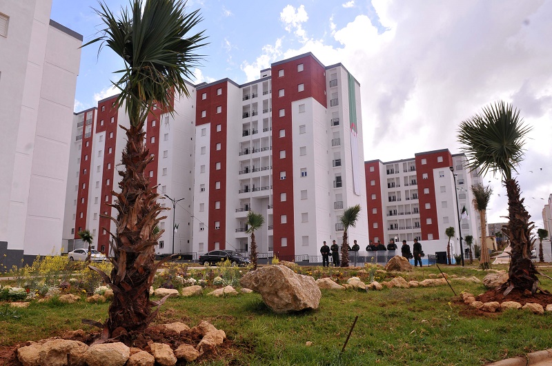 Priorités du gouvernement Ouyahia : logement, énergie, habitat et agriculture