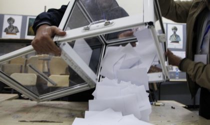 Bouira : un bureau de vote fermé par des citoyens à Haizer