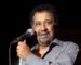 Cheb Khaled chante «Vive le roi !»