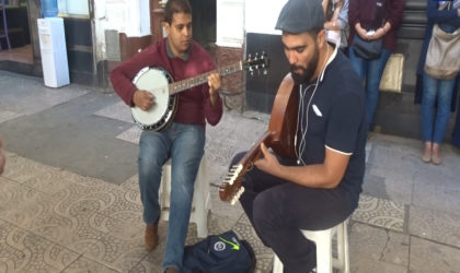 Les artistes de rue redonnent vie à la capitale