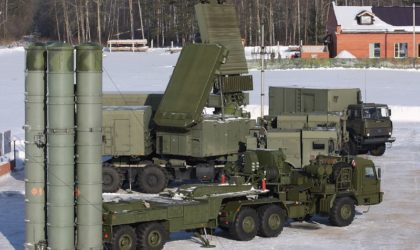 La Russie déploiera en Crimée un missile sol-air S-400 Triumph supplémentaire