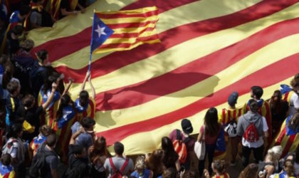 Espagne : les indépendantistes bloquent la Catalogne     