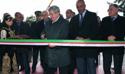 Ouyahia : «Nous allons ouvrir le capital des PME publiques»