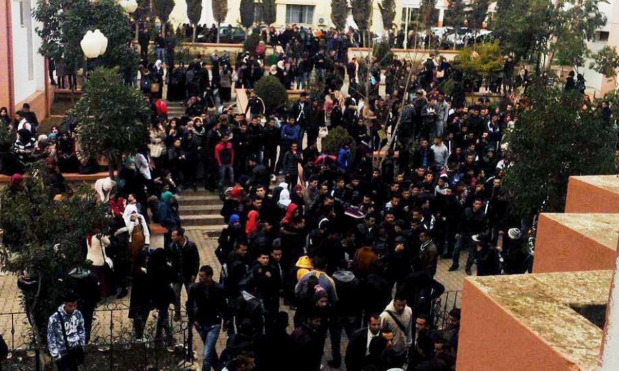 bouira étudiants affrontements