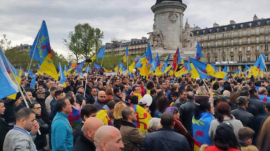 manifestation démocratie