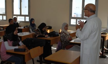 Selon Benghebrit : 350 000 élèves étudient tamazight à travers 38 wilayas