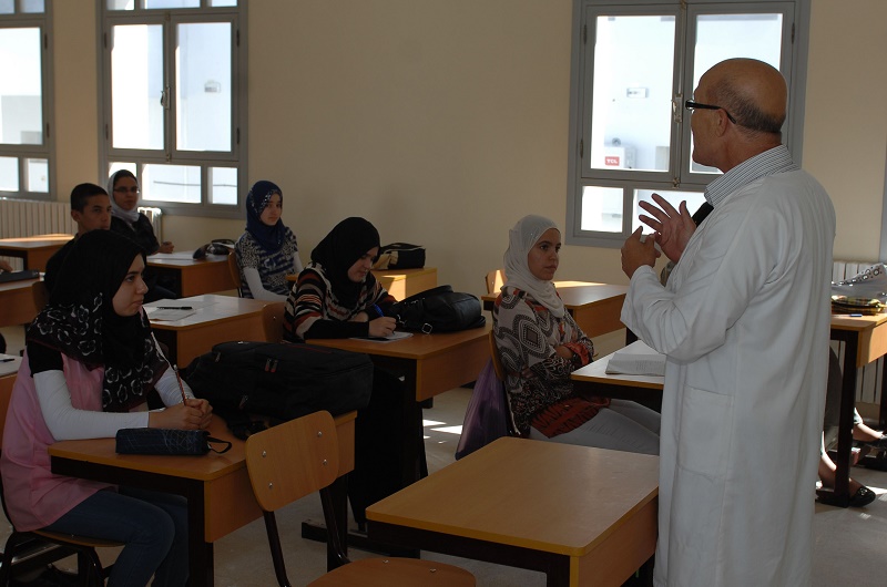 L'enseignement de tamazight a commencé en 1995 avec des moyens limités