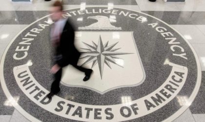 Un ex-agent de la CIA arrêté pour possession de documents secrets