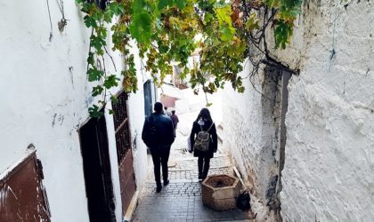 Un espace de cinéma virtuel en 3D sur le patrimoine de la Casbah d’Alger au métro