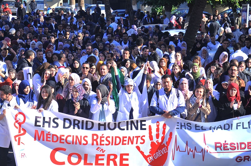 Les enseignants-chercheurs appellent les médecins et chercheurs en médecine d’Alger à un sit-in au CHU Mustapha