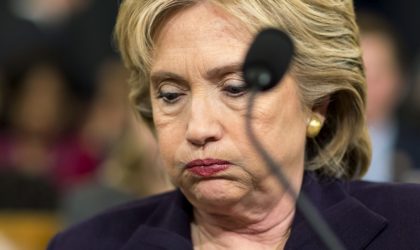 Selon WikiLeaks : Hillary Clinton était de mèche avec des médias américains