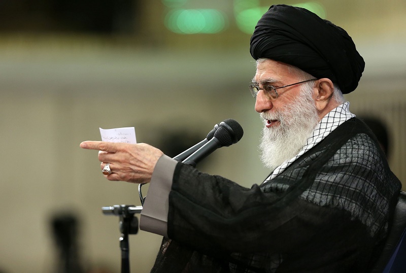 Pour Khamenei, l'Arabie Saoudite coopère avec les Etats-Unis et l’entité sioniste pour combattre les musulmans