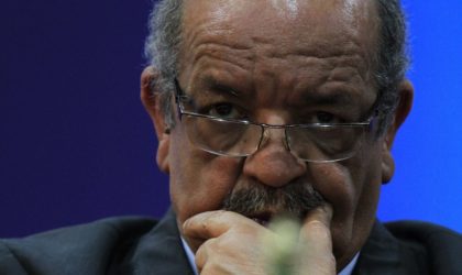 Incendie de Kemerovo : Messahel signe le registre de condoléances à l’ambassade de Russie