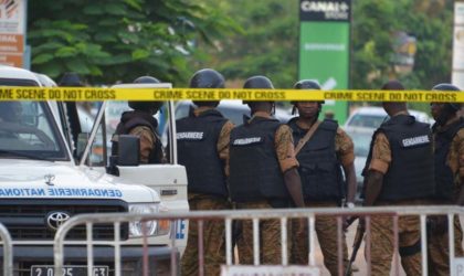 Des terroristes provoquent un carnage à Ouagadougou