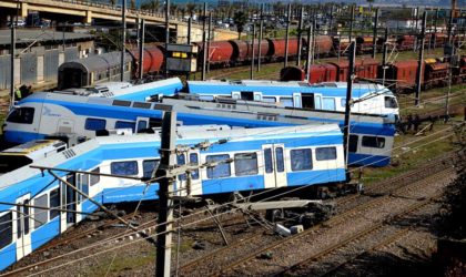 Déraillement d’un train de transport de carburant à Saïda