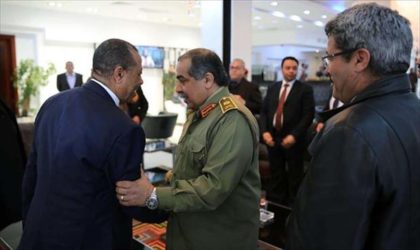 Libye : un chef des forces de Haftar échappe à une tentative d’assassinat