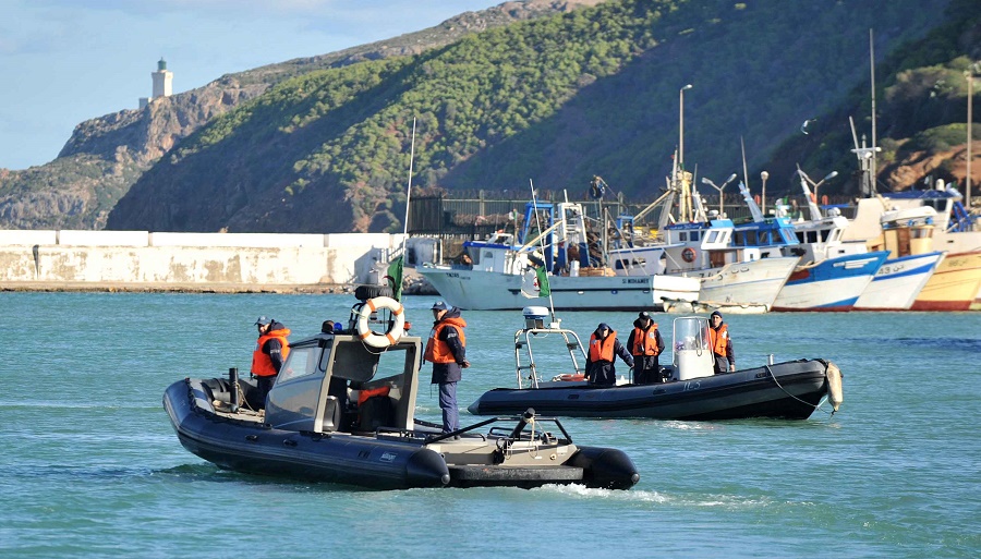 pêche illicite de corail El-Tarf