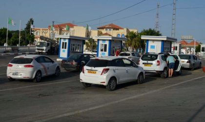 La Tunisie impose une taxe d’entrée de 14 000 dinars aux transporteurs algériens