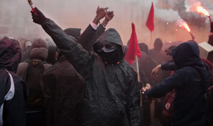 Un grand rassemblement à Paris pour dénoncer la politique d’Emmanuel Macron