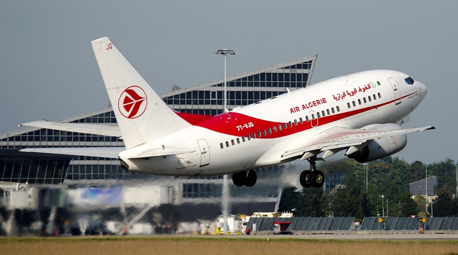 aéroport international Messali-Hadj