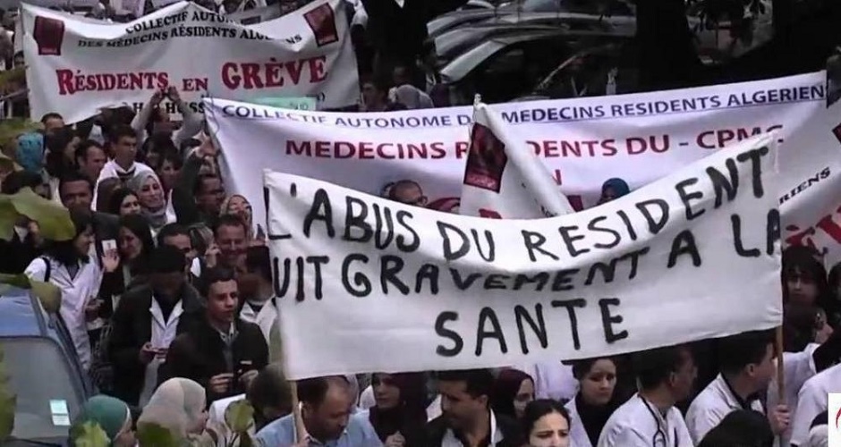 Tizi Ouzou : marche des médecins résidents
