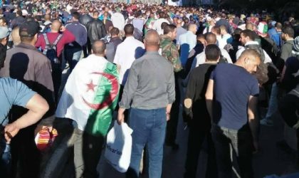 L’autoroute Boumerdès-Alger bloquée par une manifestation des retraités et des radiés de l’ANP