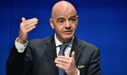 La FIFA est son système de deux poids deux mesures